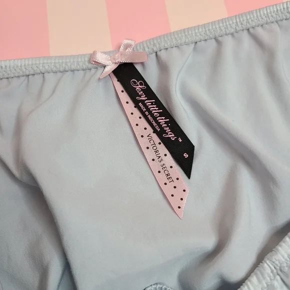 Rare VTG VS Sexy Little Things Silky Satin Ruffle Cheeky Panty Size Sm Blue